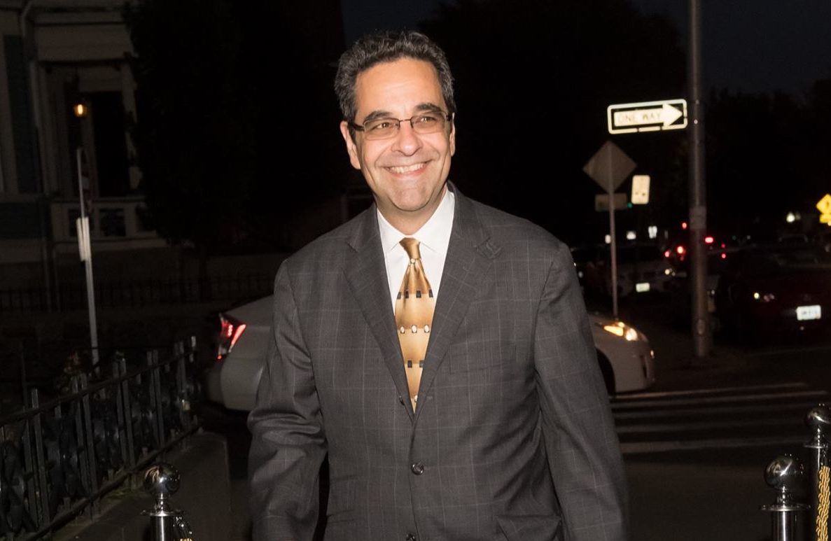 Leaders As Hosts Q&A Series: Paul Oliveira (LRI ’07)